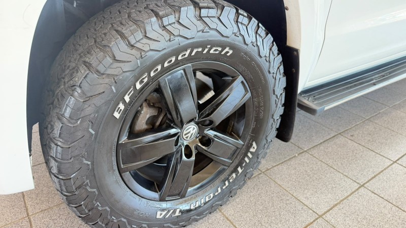 AMAROK 3.0 V6 TDI HIGHLINE CD DIESEL 4MOTION AUTOMÁTICO - 2018 - CAXIAS DO SUL