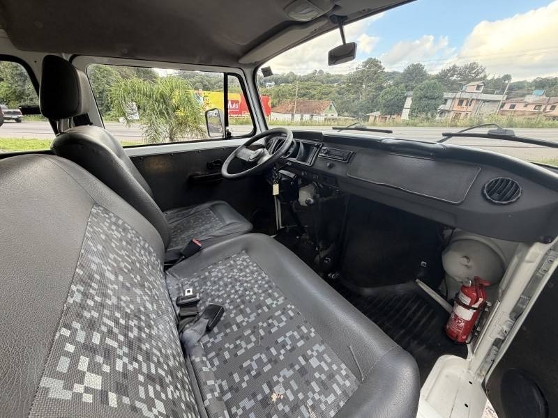 KOMBI 1.4 MI STD 8V FLEX 4P MANUAL - 2013 - CAXIAS DO SUL