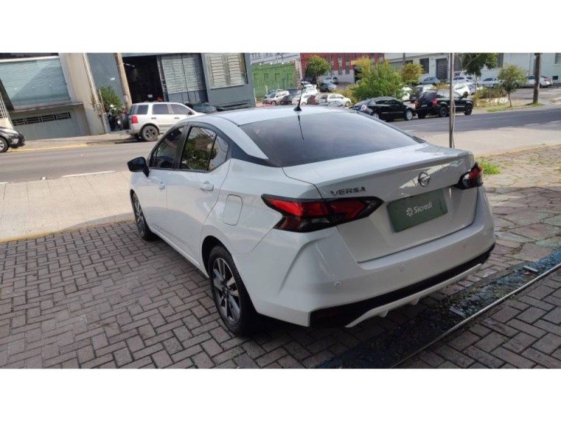 VERSA 1.6 ADVANCE 16V FLEX 4P AUTOMÁTICO - 2021 - CAXIAS DO SUL