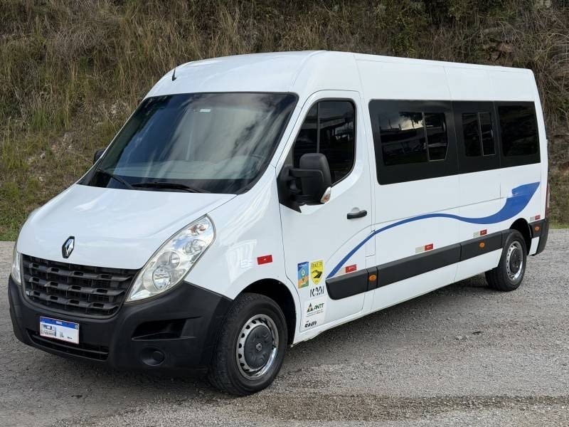 MASTER 2.3 DCI MINIBUS VIP L3H2 16 LUGARES 16V DIESEL 4P MANUAL - 2016 - CAXIAS DO SUL