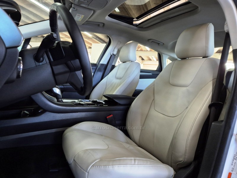FUSION 2.0 TITANIUM GTDI ECOBOOST AWD AUTOMÁTICO - 2016 - CAXIAS DO SUL