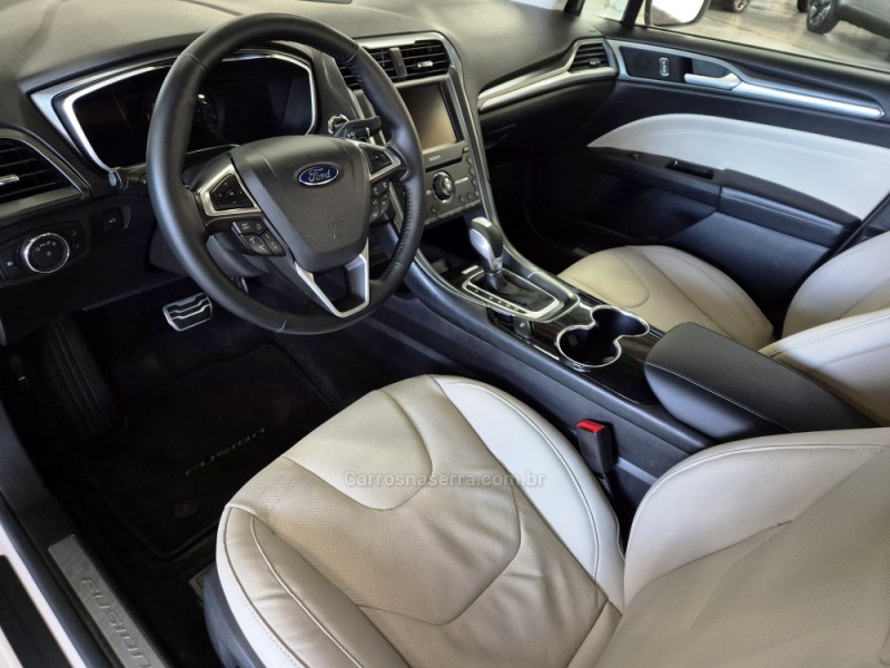 FUSION 2.0 TITANIUM GTDI ECOBOOST AWD AUTOMÁTICO - 2016 - CAXIAS DO SUL
