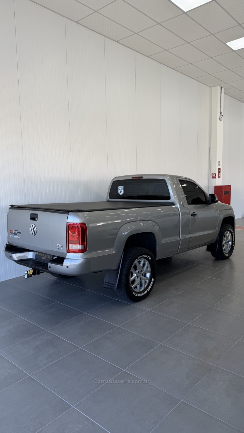 AMAROK 2.0 4X4 CS 16V TURBO INTERCOOLER DIESEL 2P MANUAL - 2012 - FARROUPILHA
