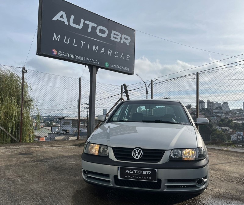 GOL 2.0 MI 8V GASOLINA 4P MANUAL G.III - 2001 - CAXIAS DO SUL