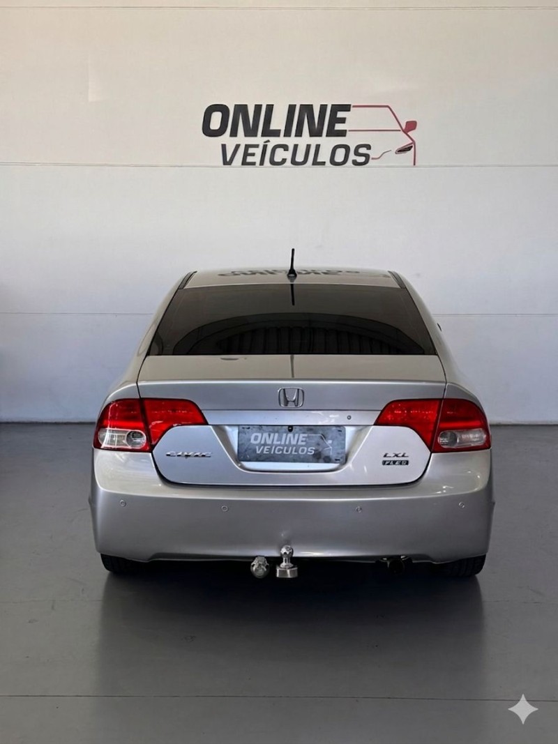 CIVIC 1.8 LXL 16V FLEX 4P AUTOMÁTICO - 2010 - FARROUPILHA