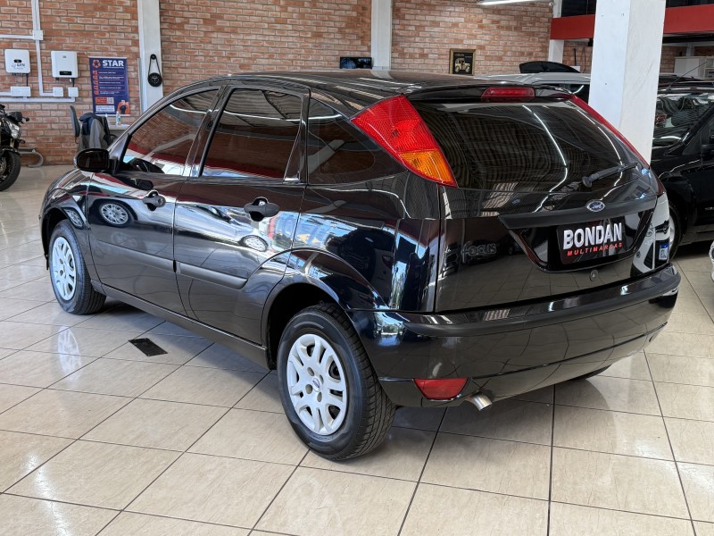 FOCUS 1.6 GL 8V FLEX 4P MANUAL - 2009 - FARROUPILHA
