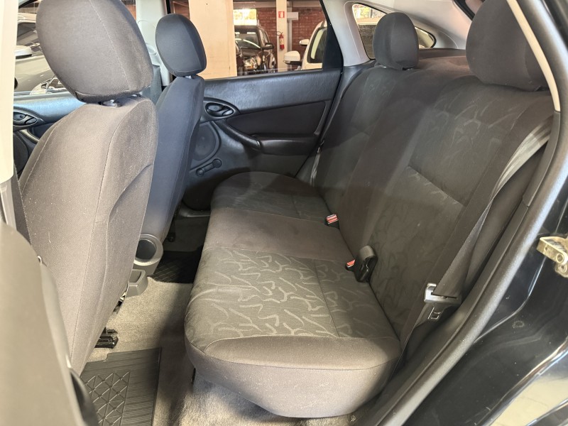 FOCUS 1.6 GL 8V FLEX 4P MANUAL - 2009 - FARROUPILHA