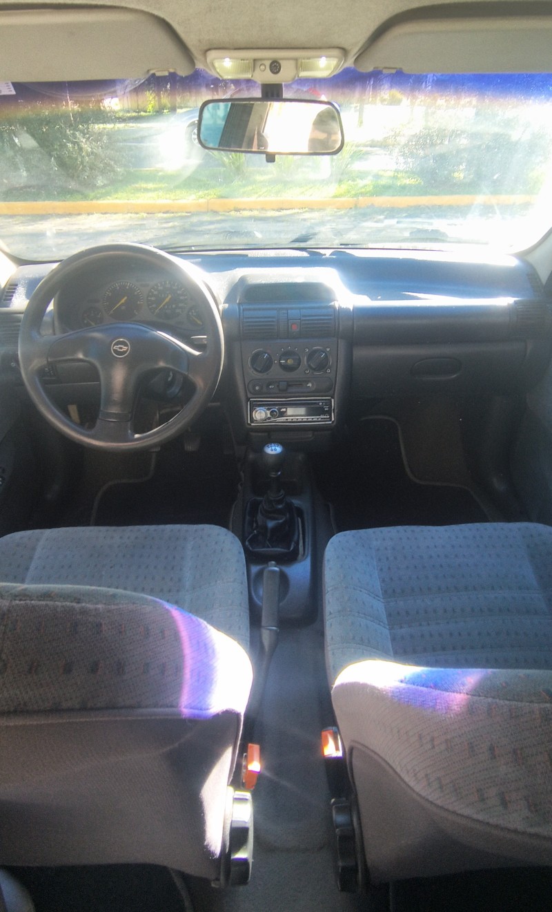 CORSA 1.6 MPFI GLS SEDAN 16V GASOLINA 4P MANUAL - 1998 - FARROUPILHA