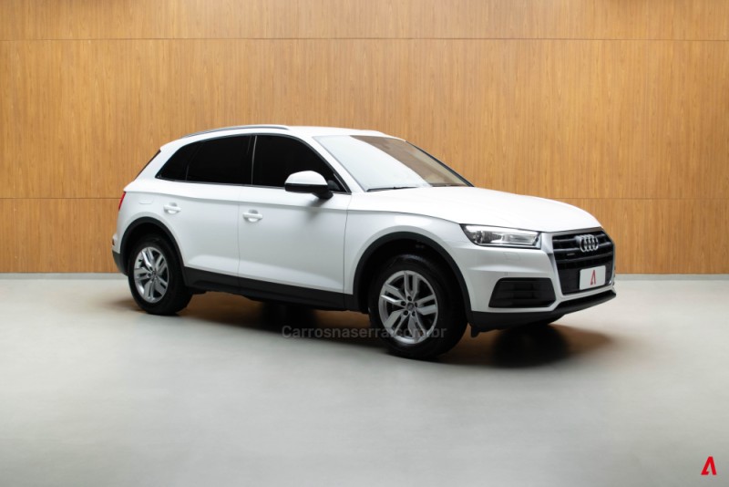 Q5 2.0 TFSI ATTRACTION 16V 252CV GASOLINA 4P AUTOMÁTICO - 2018 - GARIBALDI