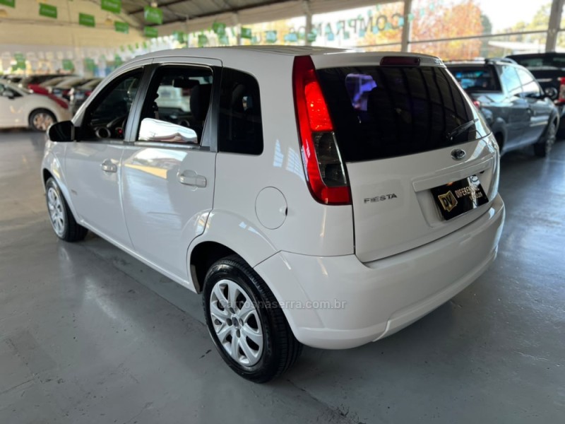 FIESTA 1.6 MPI CLASS HATCH 8V FLEX 4P MANUAL - 2012 - CAXIAS DO SUL