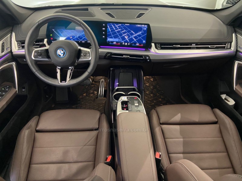 IX1 XDRIVE30 M SPORT ELÉTRICO 4P AUTOMÁTICO - 2025 - FLORES DA CUNHA