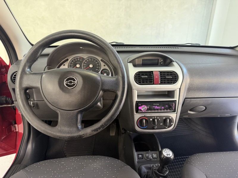 CORSA 1.4 MPFI PREMIUM 8V FLEX 4P MANUAL - 2010 - CAXIAS DO SUL