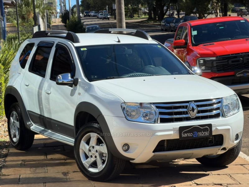 DUSTER 1.6 DYNAMIQUE 4X2 16V FLEX 4P MANUAL - 2013 - LAGOA VERMELHA