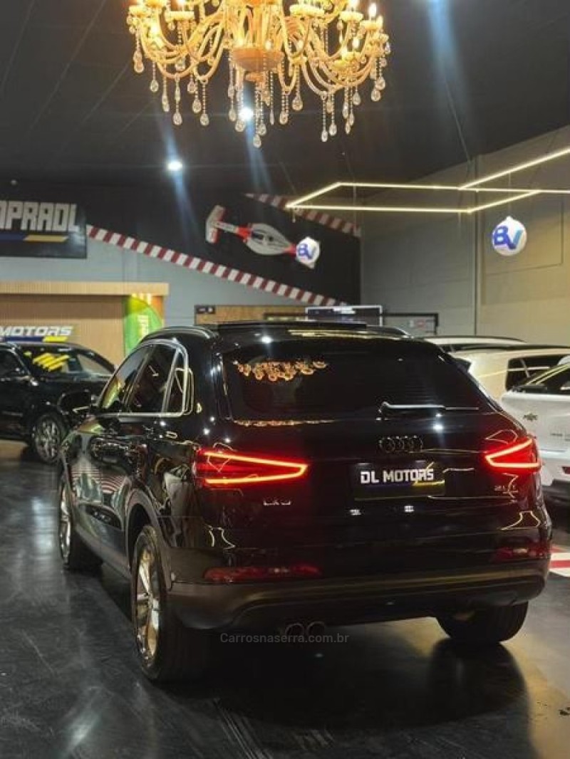 Q3 2.0 TFSI AMBIENTE QUATTRO 4P GASOLINA S TRONIC - 2015 - LAJEADO