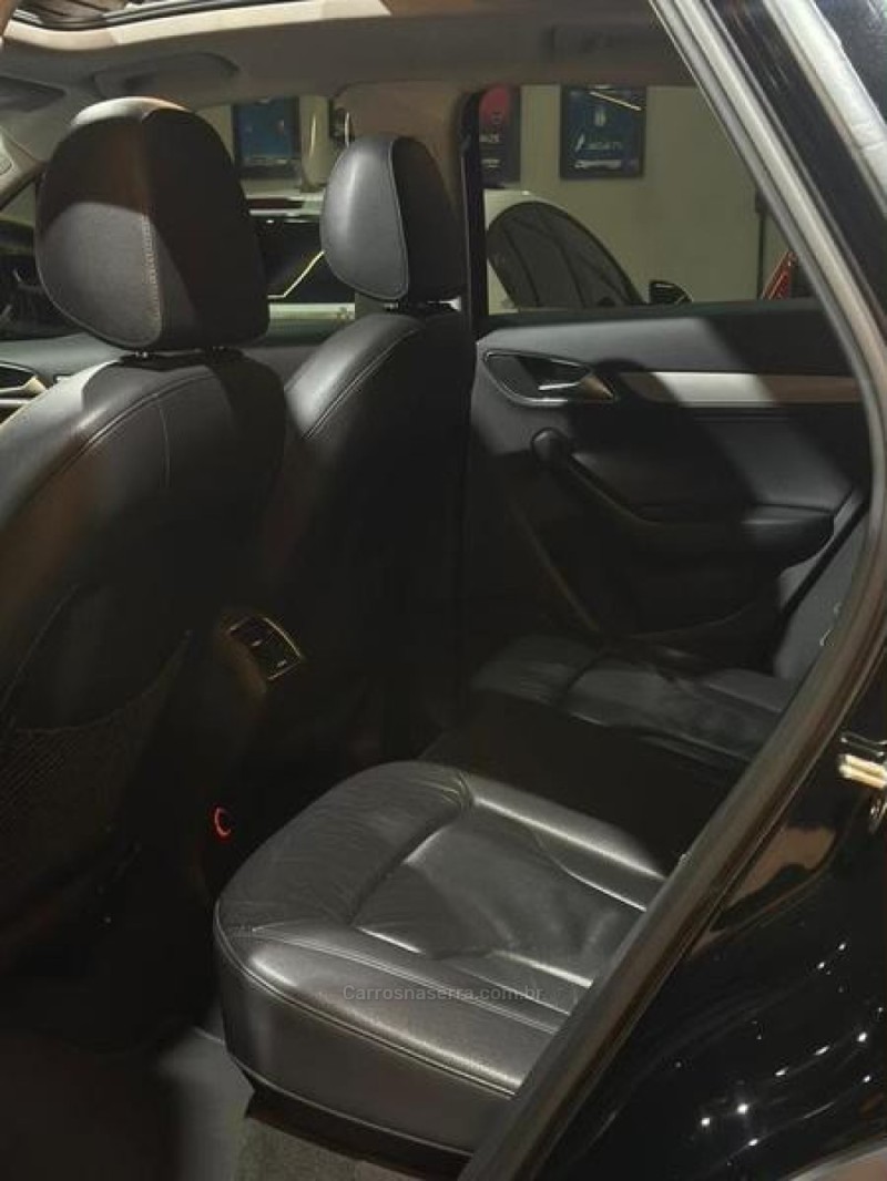 Q3 2.0 TFSI AMBIENTE QUATTRO 4P GASOLINA S TRONIC - 2015 - LAJEADO