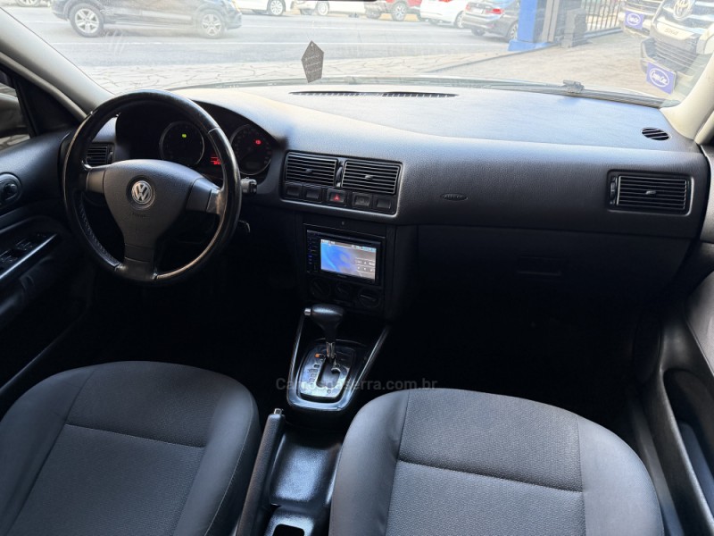 GOLF 2.0 MI 8V FLEX 4P TIPTRONIC - 2009 - CAXIAS DO SUL