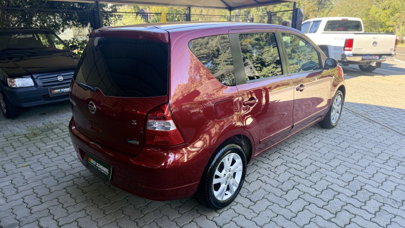 LIVINA 1.6 S 16V FLEX 4P MANUAL - 2013 - NOVA PETRóPOLIS