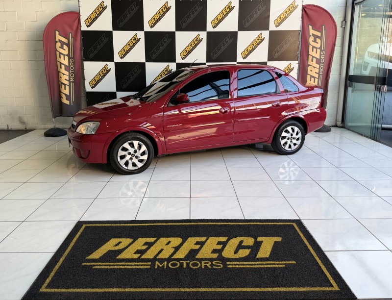 corsa 1.4 mpfi premium sedan 8v flex 4p manual 2010 portao