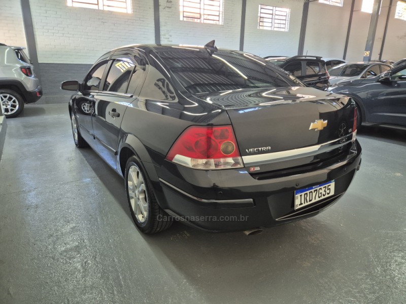 VECTRA 2.0 MPFI ELEGANCE 8V 140CV FLEX 4P MANUAL - 2011 - GARIBALDI