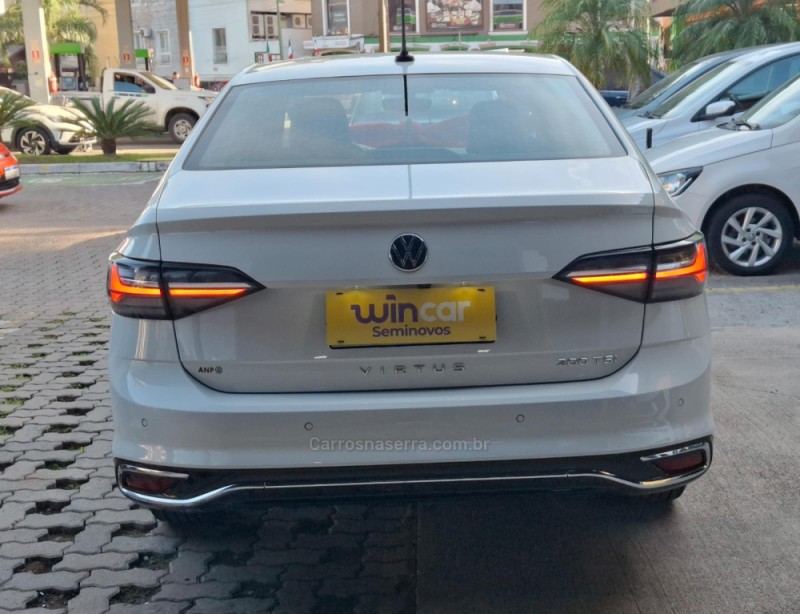 VIRTUS 1.0 200 TSI HIGHLINE AUTOMÁTICO - 2025 - GRAMADO