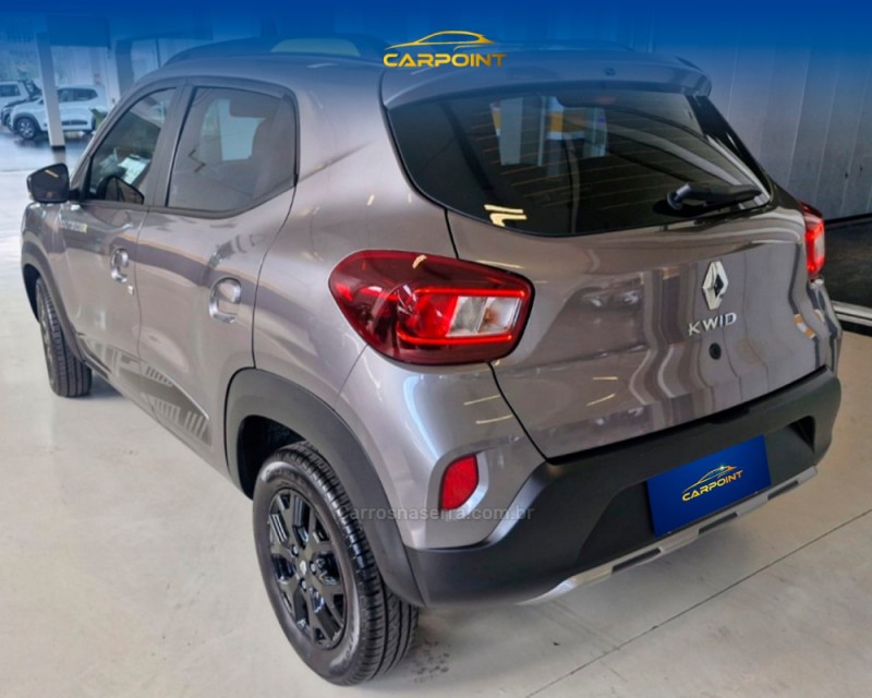 KWID 1.0 12V OUTSIDER FLEX 4P MANUAL - 2026 - CAXIAS DO SUL