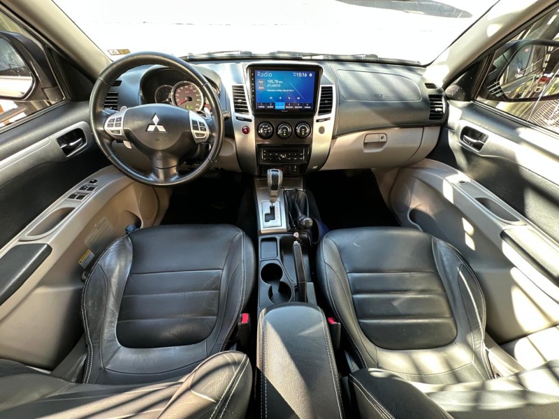 PAJERO DAKAR 3.2 4X4 16V TURBO INTERCOOLER DIESEL 4P AUTOMÁTICO - 2015 - CAXIAS DO SUL