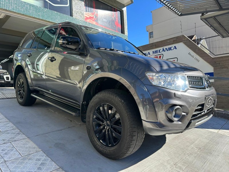 PAJERO DAKAR 3.2 4X4 16V TURBO INTERCOOLER DIESEL 4P AUTOMÁTICO - 2015 - CAXIAS DO SUL