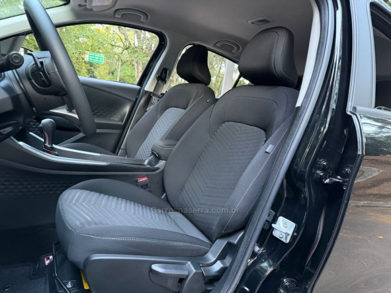 FASTBACK 1.0 TURBO 200 AUDACE HIBRÍDO 4P AUTOMÁTICO - 2025 - DOIS IRMãOS