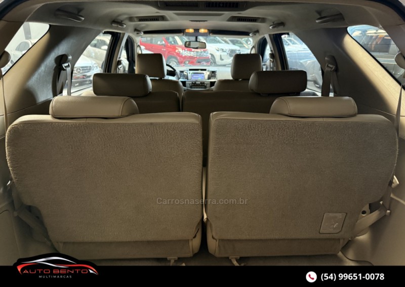 HILUX SW4 3.0 SRV 4X4 7 LUGARES 16V TURBO INTERCOOLER DIESEL 4P AUTOMÁTICO - 2013 - BENTO GONçALVES