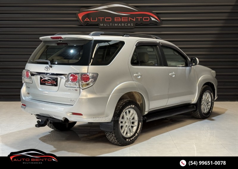 HILUX SW4 3.0 SRV 4X4 7 LUGARES 16V TURBO INTERCOOLER DIESEL 4P AUTOMÁTICO - 2013 - BENTO GONçALVES