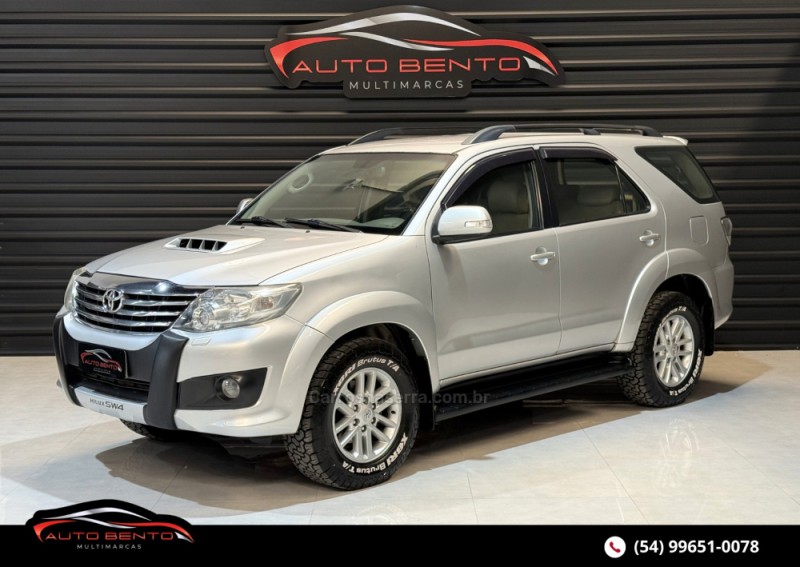 hilux sw4 3.0 srv 4x4 7 lugares 16v turbo intercooler diesel 4p automatico 2013 bento goncalves