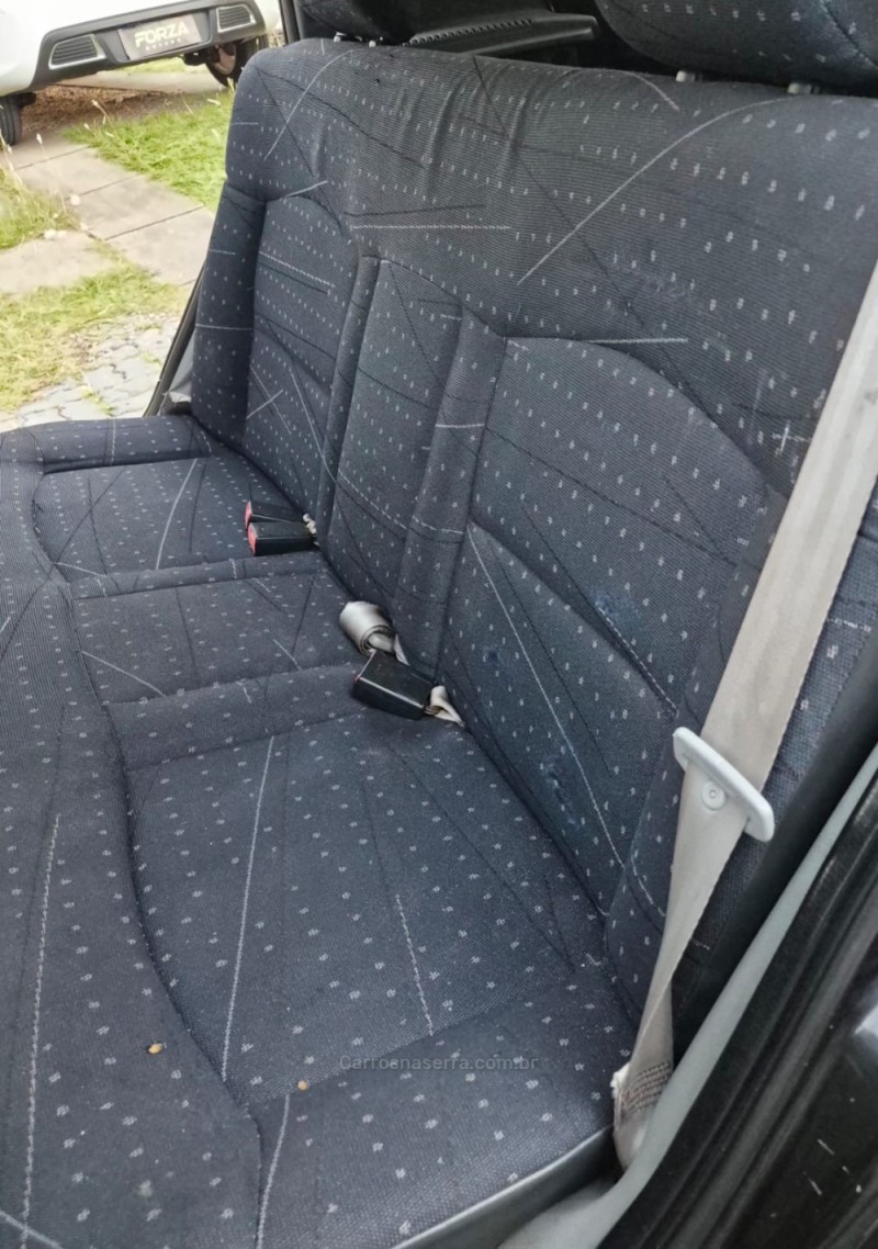 CLIO 1.0 EXPRESSION 16V GASOLINA 4P MANUAL - 2004 - CAXIAS DO SUL
