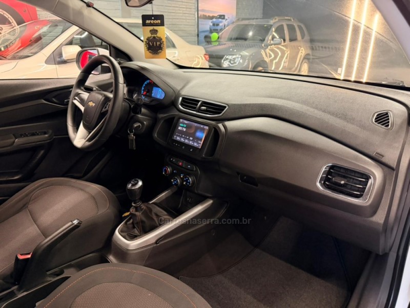ONIX 1.4 MPFI LTZ 8V FLEX 4P MANUAL - 2016 - ESTâNCIA VELHA