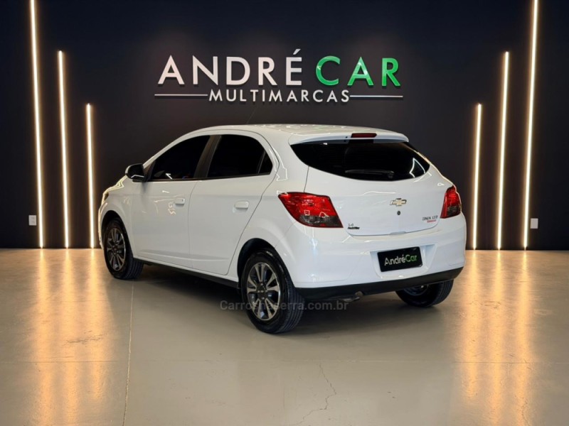 ONIX 1.4 MPFI LTZ 8V FLEX 4P MANUAL - 2016 - ESTâNCIA VELHA