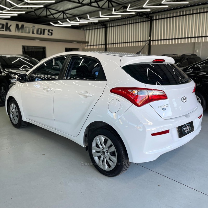 HB20 1.0 COMFORT 12V FLEX 4P MANUAL - 2016 - CANOAS