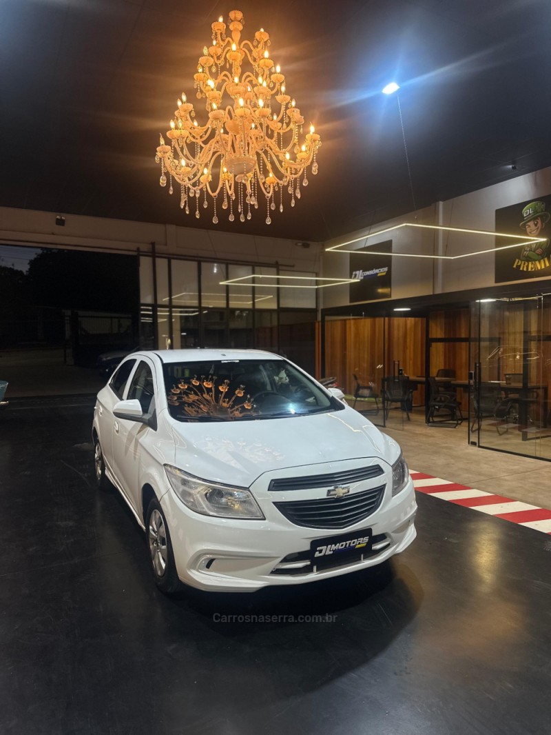 ONIX 1.0 JOY HATCH 8VFLEX 4P MANUAL - 2017 - LAJEADO