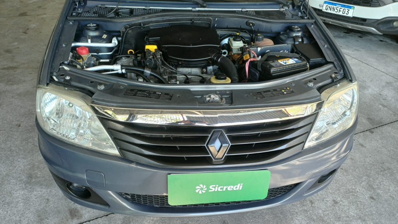 LOGAN 1.6 EXPRESSION 8V FLEX 4P MANUAL - 2013 - CAXIAS DO SUL