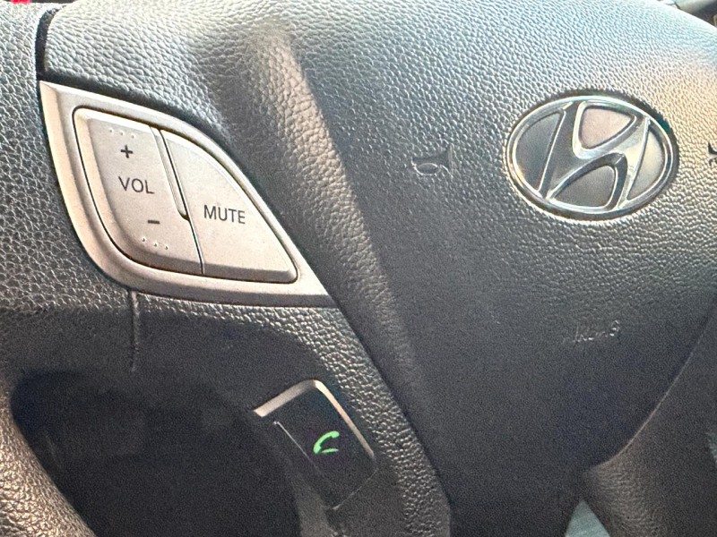 HB20 1.6 COMFORT PLUS 16V FLEX 4P AUTOMÁTICO - 2016 - CAXIAS DO SUL