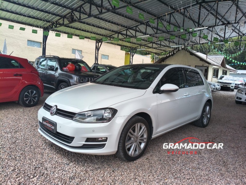 GOLF 1.0 TSI COMFORTLINE 12V TOTAL FLEX 4P MANUAL