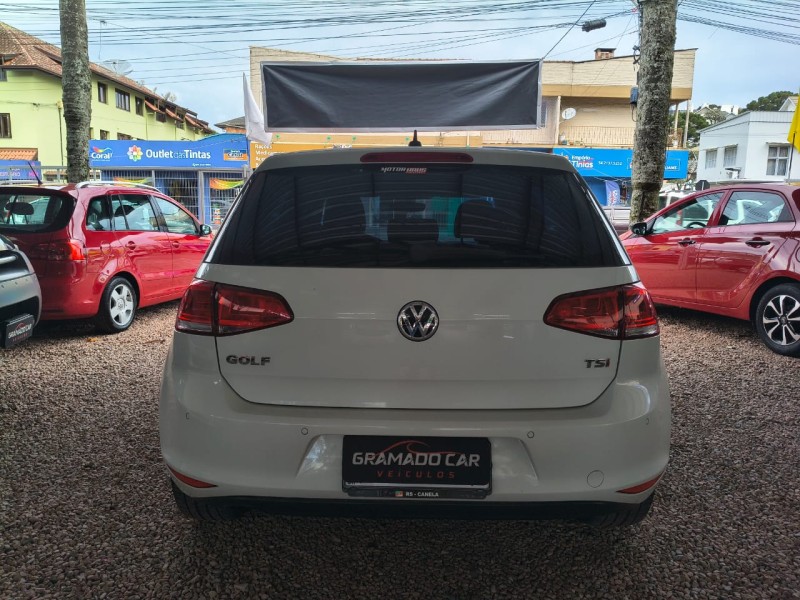 GOLF 1.0 TSI COMFORTLINE 12V TOTAL FLEX 4P MANUAL - 2017 - CANELA