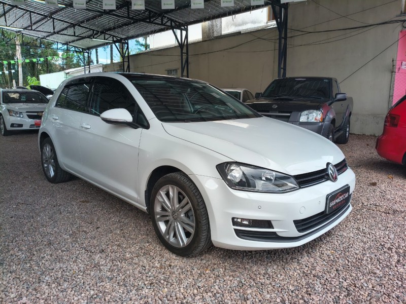 GOLF 1.0 TSI COMFORTLINE 12V TOTAL FLEX 4P MANUAL - 2017 - CANELA