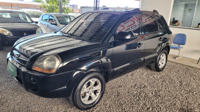TUCSON 2.0 MPFI GL 16V 142CV 2WD GASOLINA 4P AUTOMÁTICO - 2010 - CAXIAS DO SUL