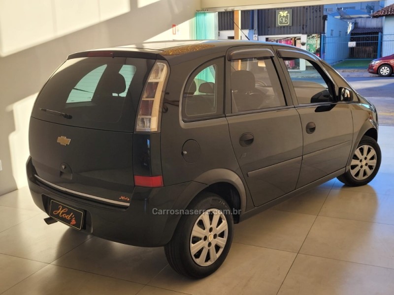 MERIVA 1.4 MPFI JOY 8V FLEX 4P MANUAL - 2011 - CANELA