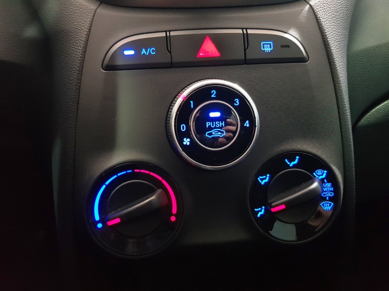 HB20S 1.6 COMFORT PLUS 16V FLEX 4P MANUAL - 2014 - CAXIAS DO SUL
