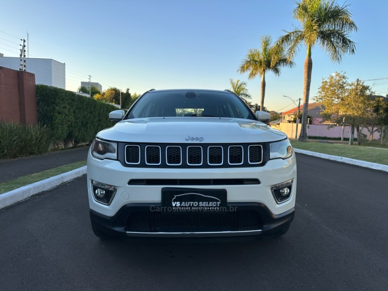 COMPASS 2.0 16V FLEX LIMITED AUTOMÁTICO - 2017 - SãO LEOPOLDO