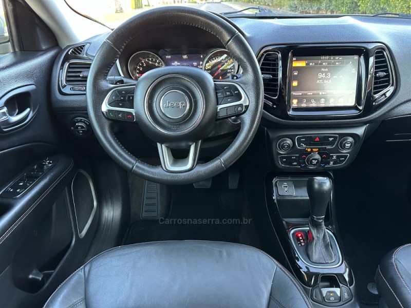 COMPASS 2.0 16V FLEX LIMITED AUTOMÁTICO - 2017 - SãO LEOPOLDO