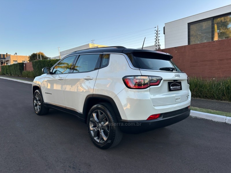 COMPASS 2.0 16V FLEX LIMITED AUTOMÁTICO - 2017 - SãO LEOPOLDO