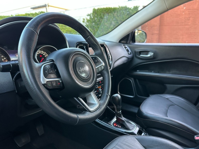 COMPASS 2.0 16V FLEX LIMITED AUTOMÁTICO - 2017 - SãO LEOPOLDO