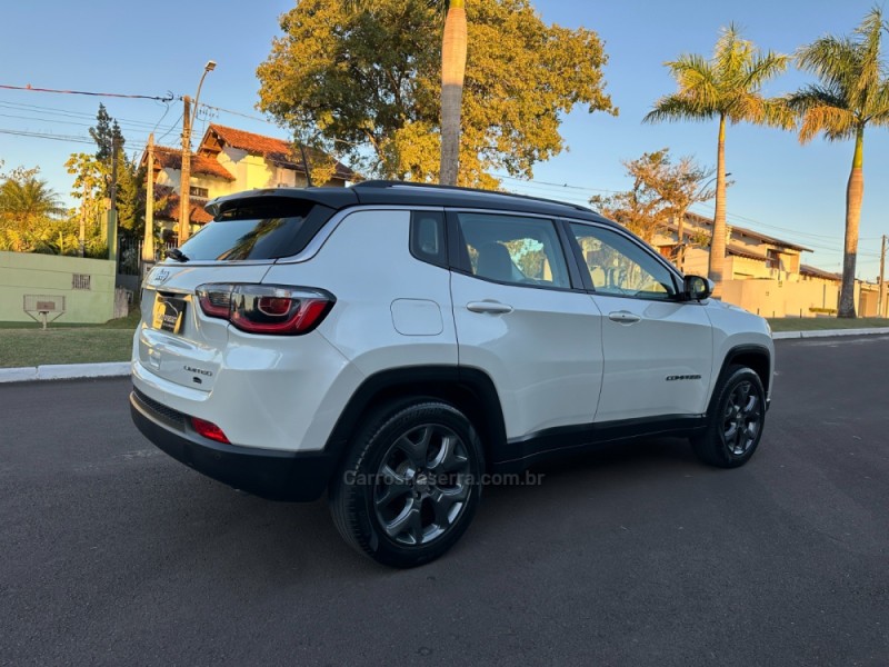 COMPASS 2.0 16V FLEX LIMITED AUTOMÁTICO - 2017 - SãO LEOPOLDO