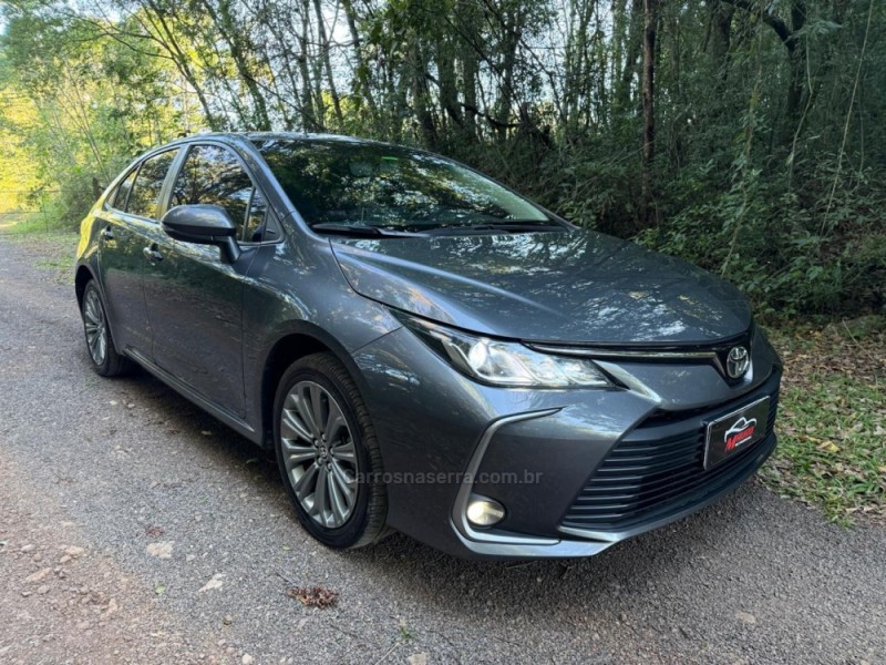 COROLLA 2.0 XEI 16V FLEX 4P AUTOMÁTICO - 2022 - IVOTI